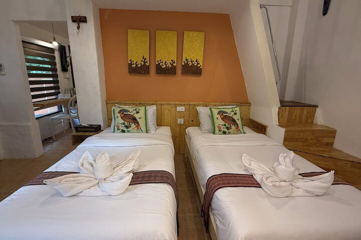 Room 14 of 73