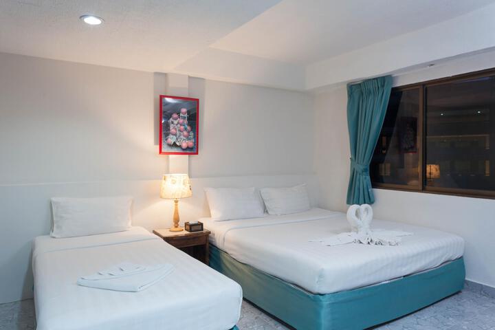 SIMPLE BOUTIQUE SEABREEZE HOTEL