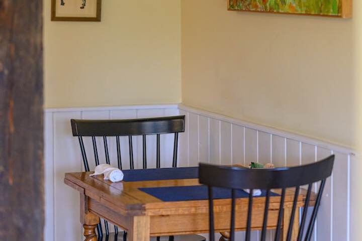 Dining 93 of 135