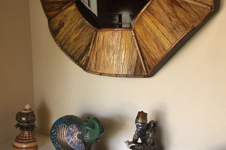 Room 23 of 221