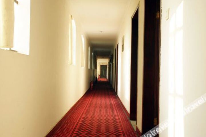 Hotel Interior 5 of 23