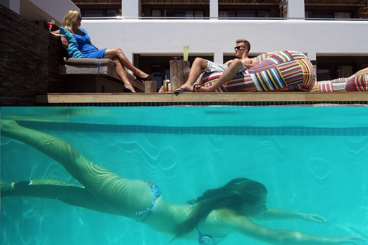 Pool 14 of 43