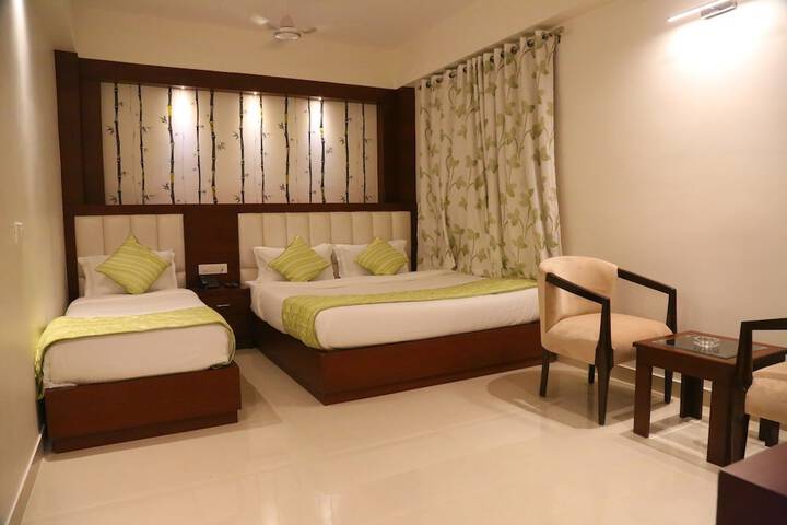 Room 7 of 46