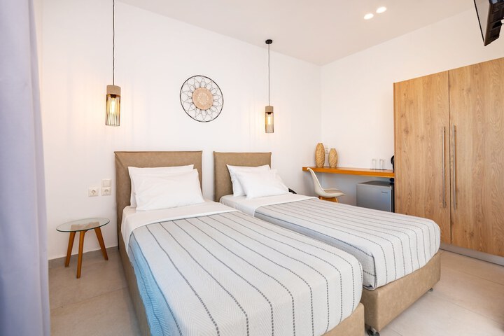 Room 45 of 84