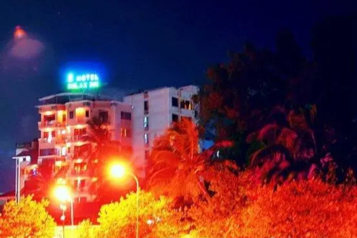 RELAX INN