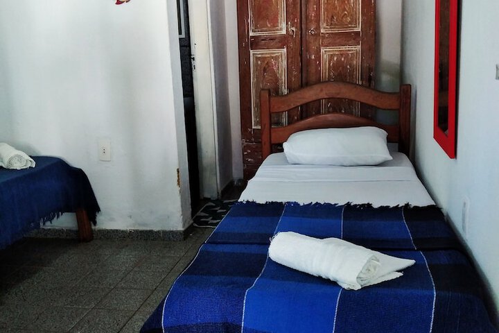 Room 6 of 26