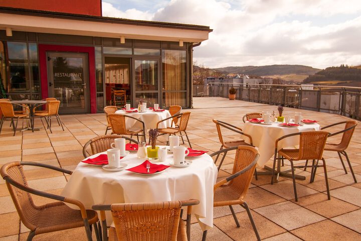 Dining Photos