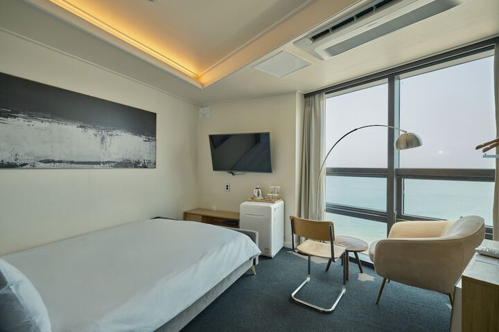 Room 91 of 224