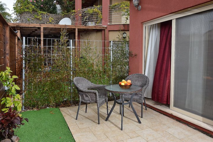 Terrace/Patio 32 of 33