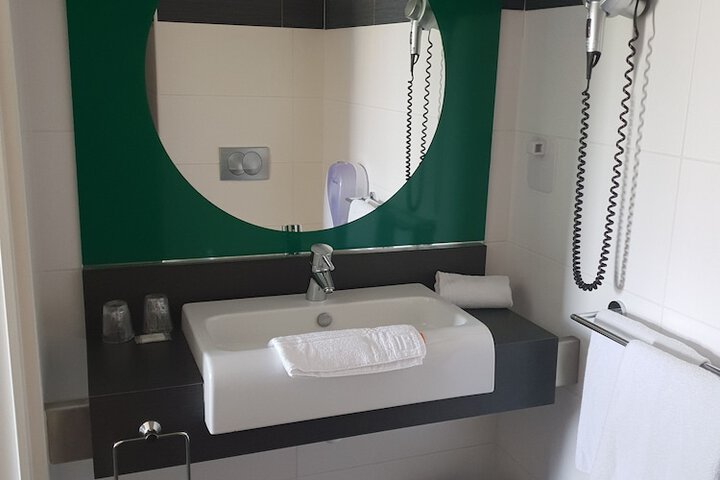 Bath Interior