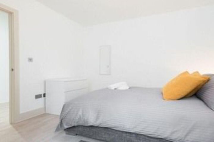 Room 15 of 29