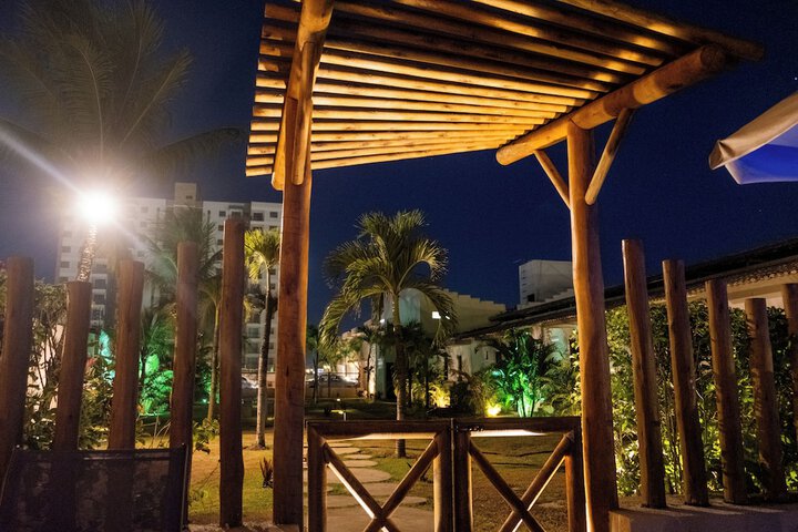 Hotel Pool