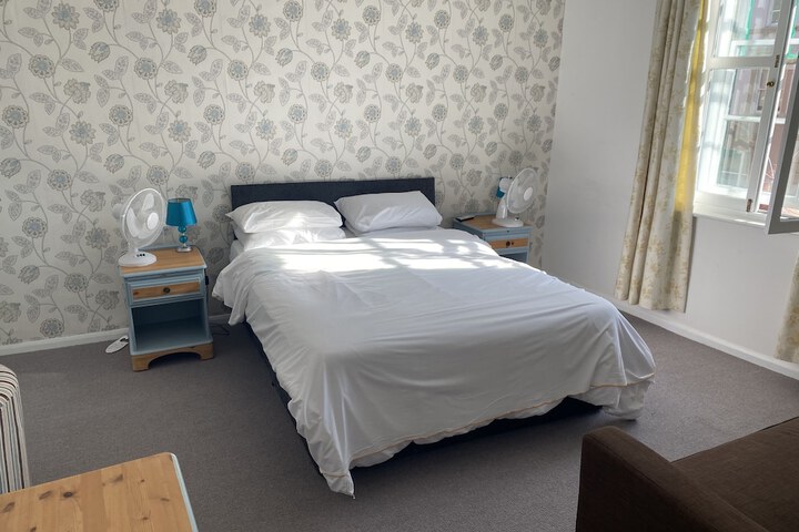 Room 38 of 79