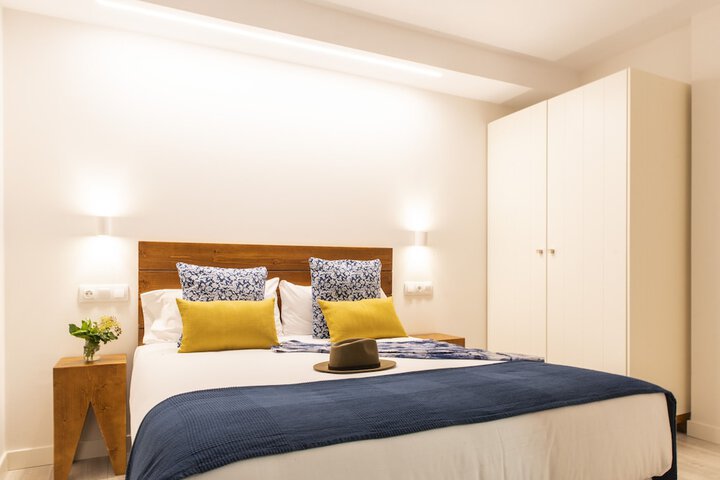 Room 10 of 63