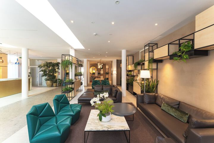 Lobby Photos