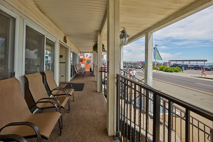 Terrace/Patio 26 of 39