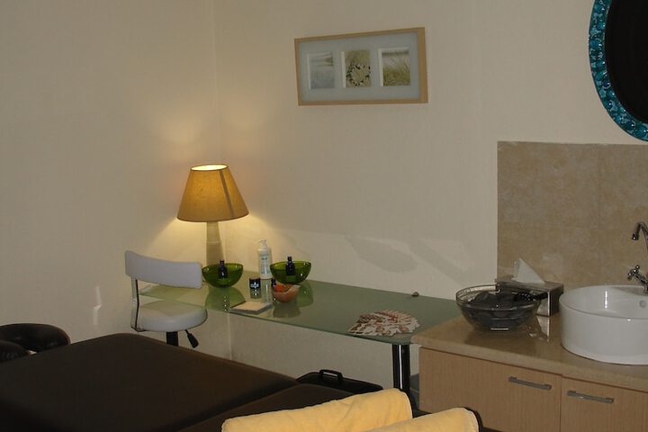 Room 48 of 83
