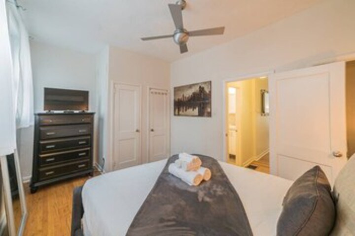 Room 25 of 25