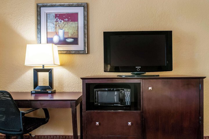 Room 19 of 57