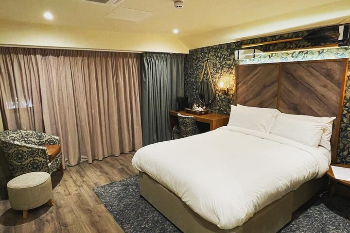 Room 16 of 58