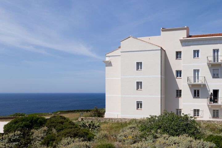 Hotel 72 of 74