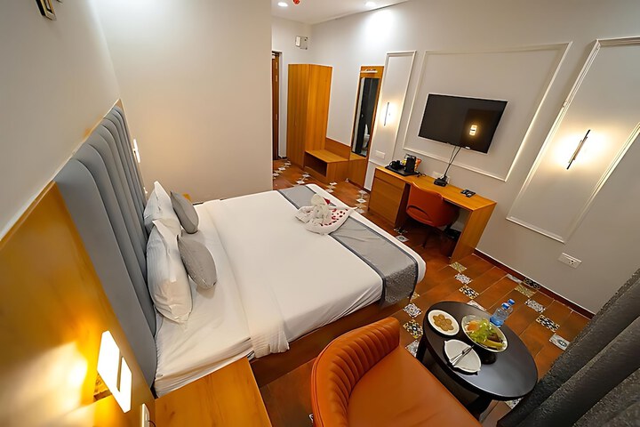 Room 30 of 95
