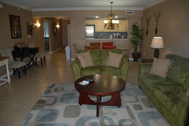 Room 12 of 36