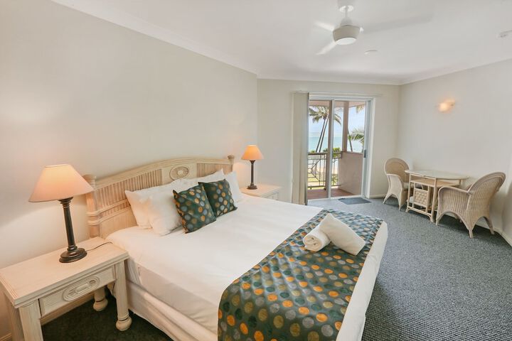 Room 9 of 29