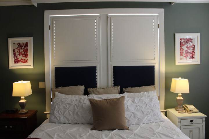 Room 11 of 56