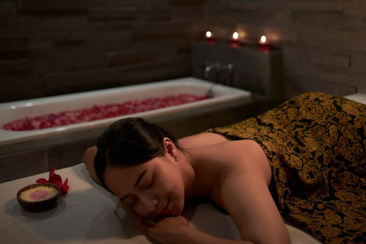 Spa 18 of 24