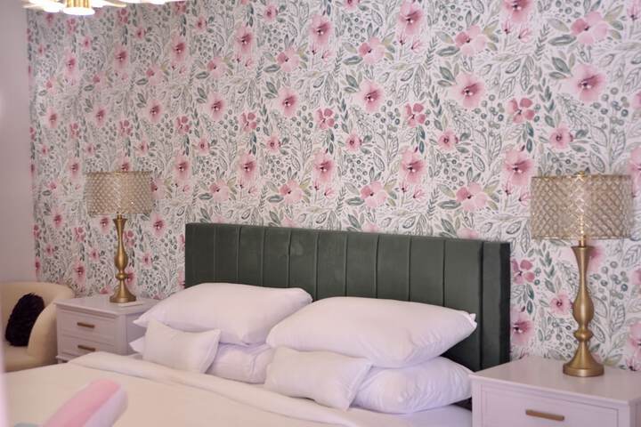 Room 15 of 151