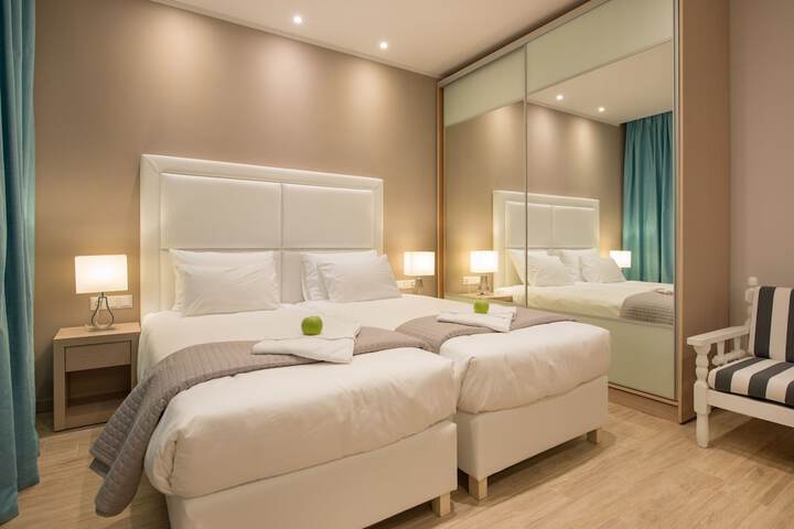 Room 6 of 50
