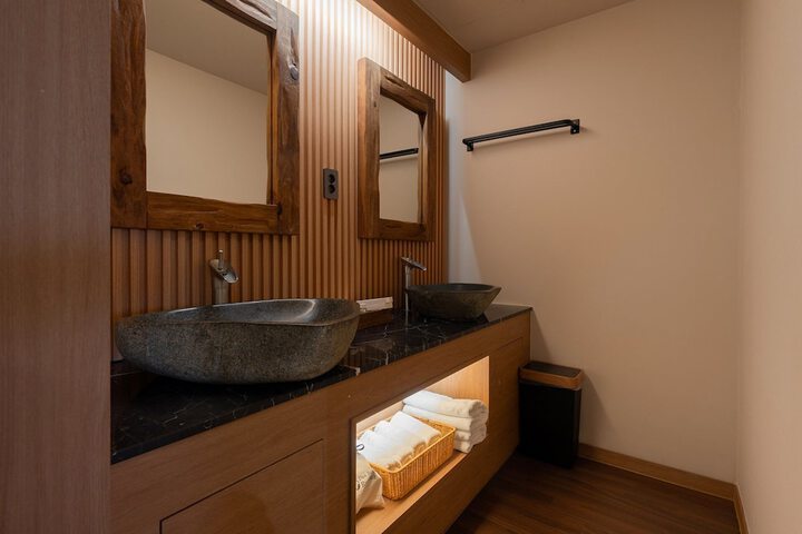 Room 29 of 155