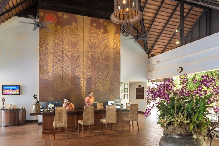 Lobby Photos