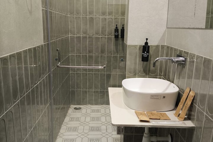 Bath Interior