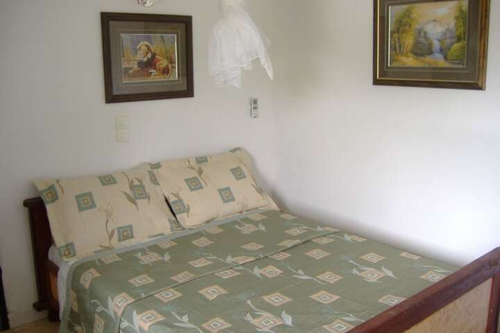 Room 7 of 17