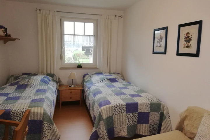 Room 6 of 6