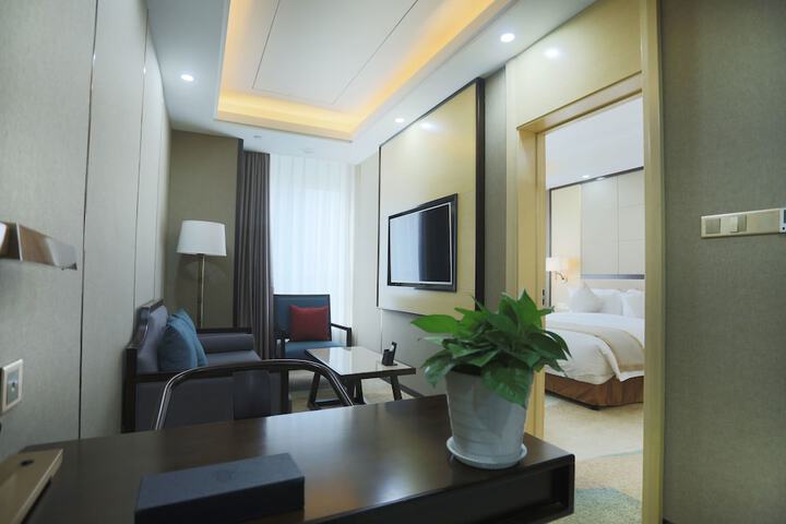 Room 12 of 56