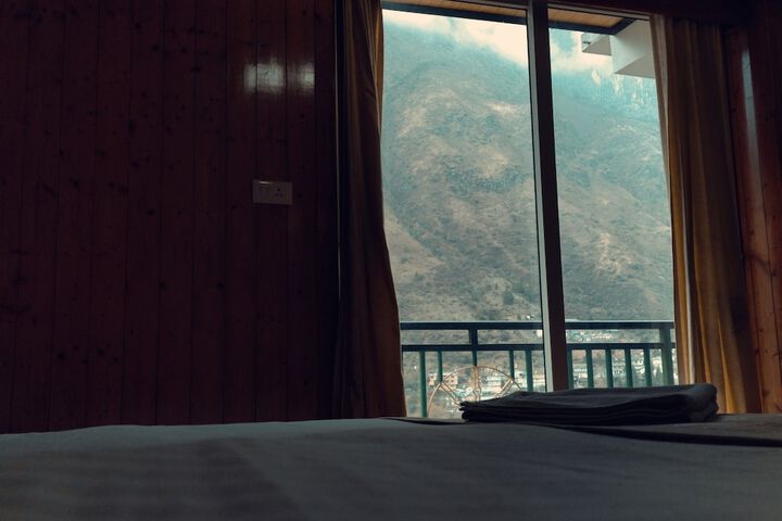 Room 42 of 46