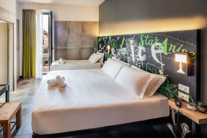 Room 21 of 41