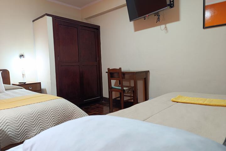 Room 35 of 72