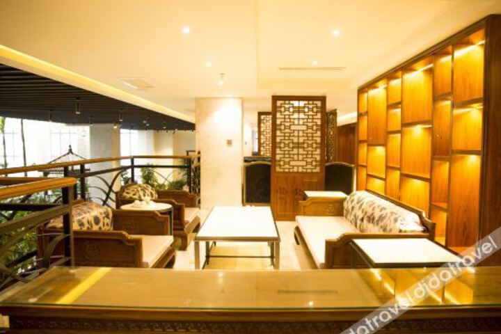 Hotel Interior 18 of 30