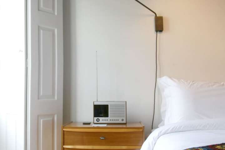 Room 7 of 300
