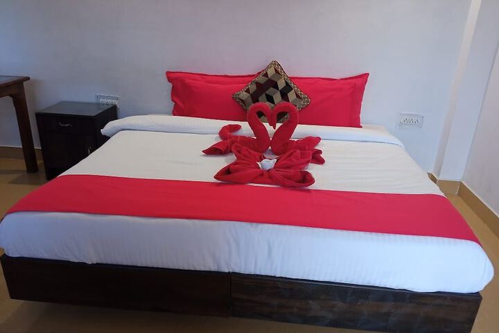 Room 8 of 26