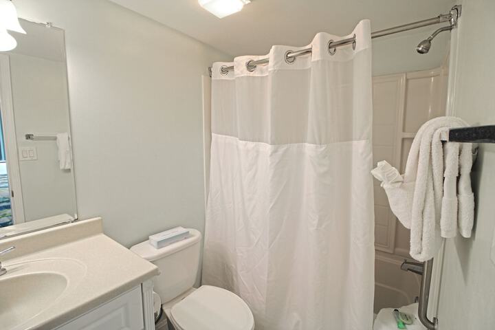 Clean Restrooms