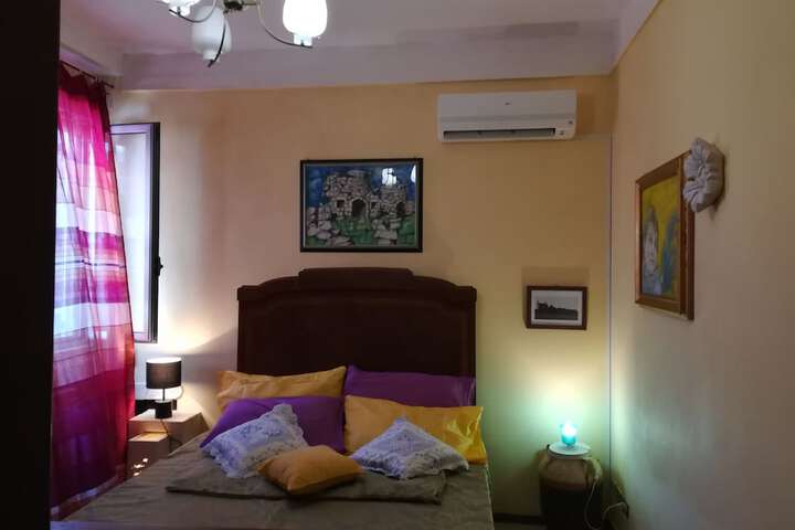 Room 12 of 14