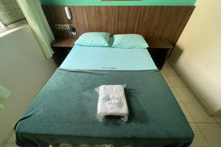 Room 16 of 22