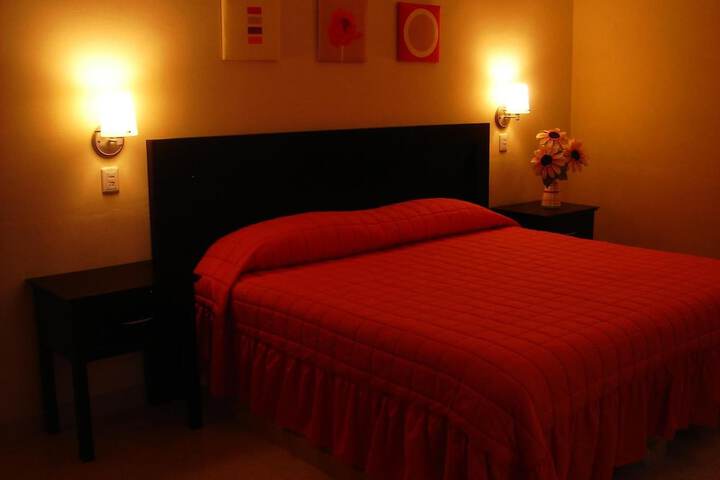 Room 7 of 33