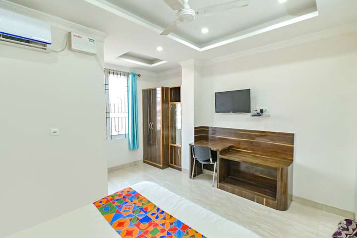 Room 19 of 33