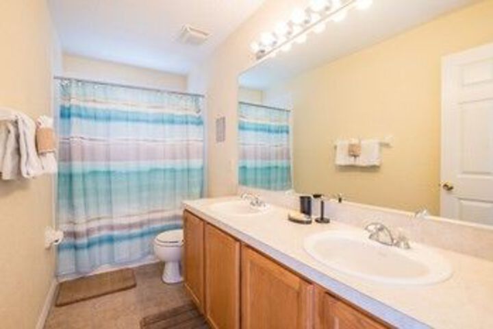 Room 2 of 30